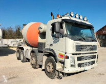 Ciężarówka betonomieszarka Volvo FM 440