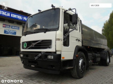 Camion Volvo FL220 cisternă transport alimente second-hand