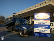 Camión Iveco Daily volquete bilateral usado