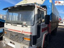 Camion Volvo FL611 rideaux coulissants (plsc) occasion