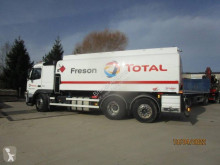 Lastbil tank råolja Volvo FM 500