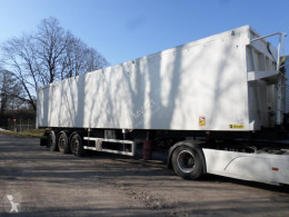 Vrachtwagen Samro SOCARI ST3310 geaccidenteerde kipper graantransport