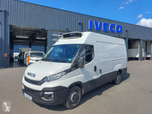 Fourgon utilitaire Iveco Daily 35S14