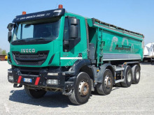 Camion Iveco Trakker AD 410 T 45 benne Enrochement occasion