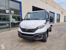 Utilitaire châssis cabine Iveco Daily 35C16