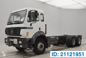 Kamion podvozek Mercedes SK 2539 -