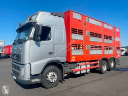 Lastbil boskapstransportvagn Volvo FH 520