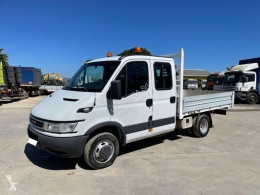 Lastbil Iveco Daily flatbed brugt