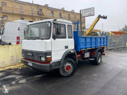 Lastbil Fiat 130.14 lastvagn bygg-anläggning begagnad