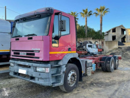Caminhões chassis Iveco Magirus