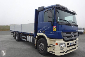Camion Mercedes Actros 2641 NLG plateau ridelles occasion