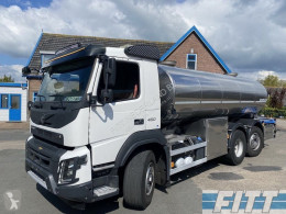 Camion Volvo FMX 460 cisternă second-hand