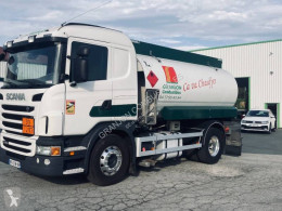 Camión Scania G 440 cisterna hidrocarburos usado