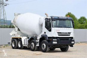 Vrachtwagen beton molen / Mixer Iveco TRAKKER 410* Betonmischer * 8x4 * Top Zustand !