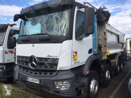 Camión volquete escollera Mercedes Arocs 3243