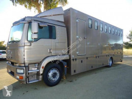 Camión MAN TGS 18.320 transporte de caballos usado