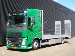 Vrachtwagen autotransporter Volvo FH 420