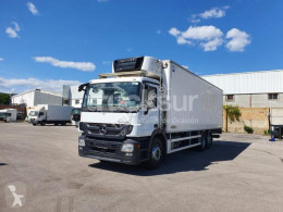 Mercedes mono temperature refrigerated truck Actros ejes 6x2*4