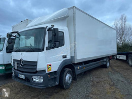 MercedesAtego1218