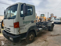 NissanAtleon140.80