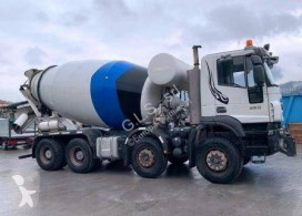 IvecoTrakker410 T 45
