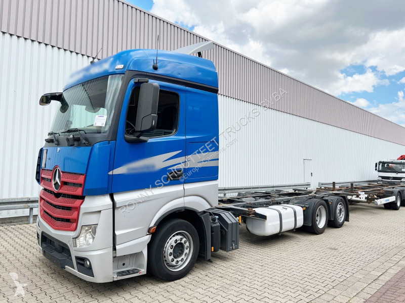 Camion Mercedes Actros 2542 L/nR 6x2 Actros...