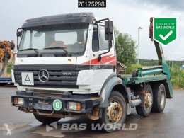 MercedesActros1831