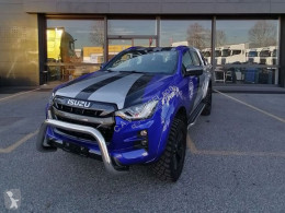 Isuzu