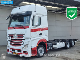 MercedesActros2542