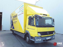MercedesAtego923