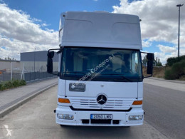 MercedesAtego1023