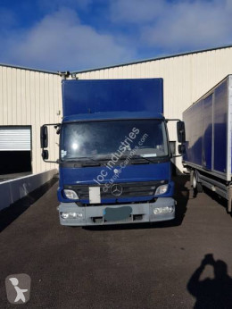 MercedesAtego1218
