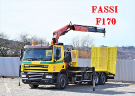 camion vehicul de tractare DAF