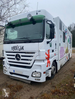 MercedesActros1832
