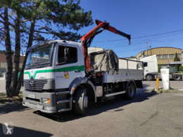 MercedesAtego1828