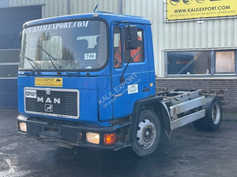 Camion MAN 12.232 Chassis ull Spring Suspension...