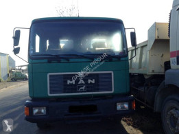 Camion benne MAN occasion