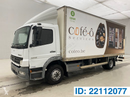 MercedesAtego1218
