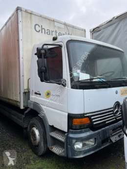 MercedesAtego1218