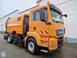 camion aspirator MAN