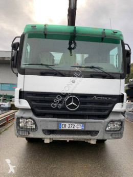 MercedesActros1832