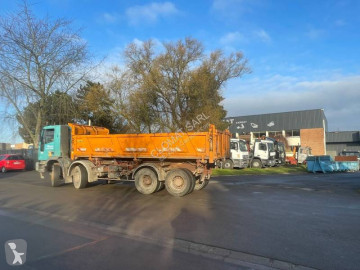 Camion benne Iveco