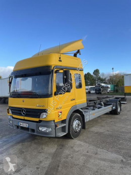 MercedesAtego1528