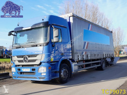 MercedesActros1832