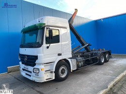 MercedesActros2544