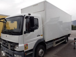 MercedesAtego1218
