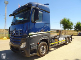 MercedesActros2542