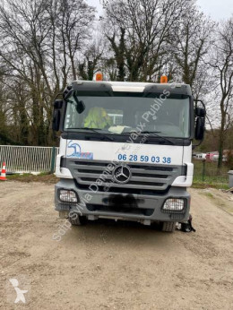 MercedesActros3336