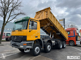 MercedesActros4143