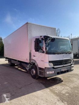 MercedesAtego1218